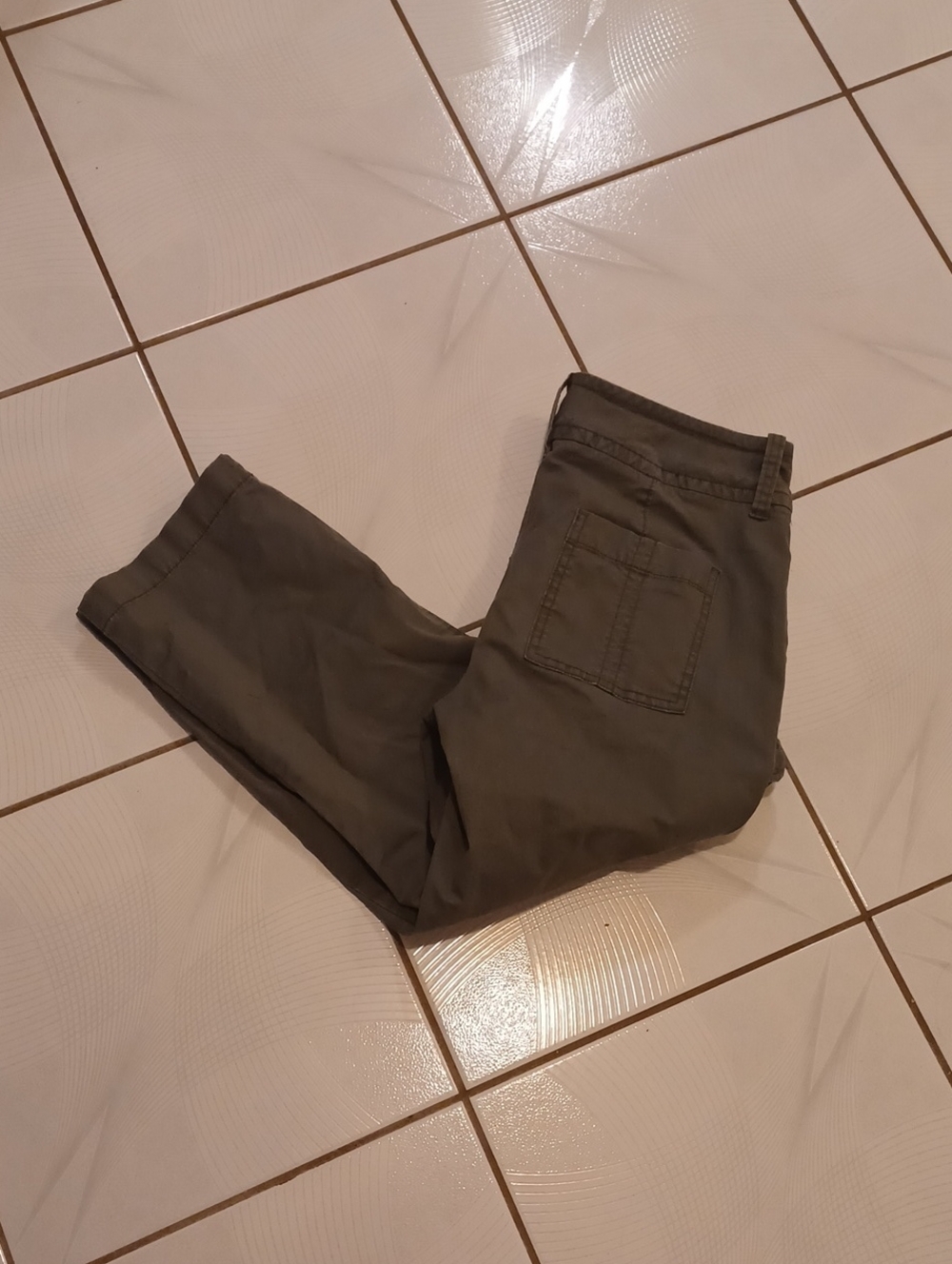 4/$60 Old Navy Olive Green Cargo Pants - Size 10
